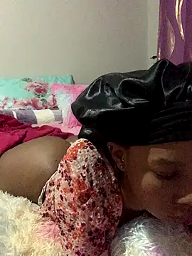 Pretty Beauty online show from November 7, 8:14 pm