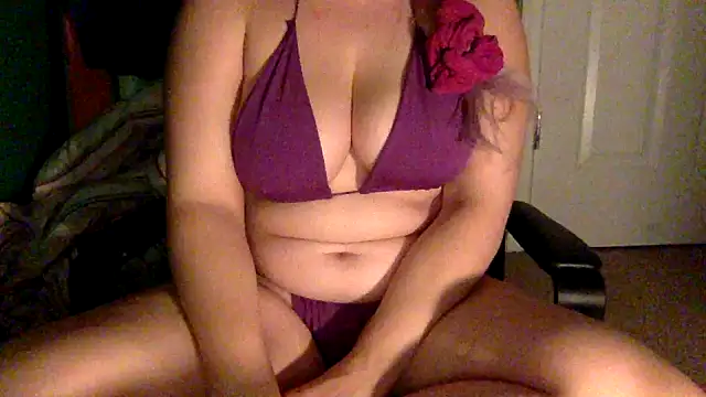 Violet Candyy online show from September 25, 6:45 am