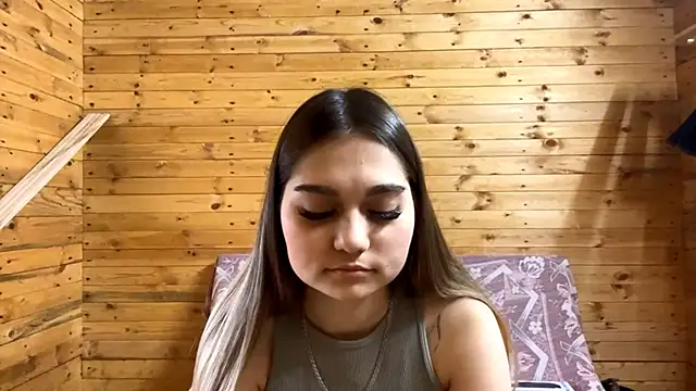 ellieluvureyes online show from September 28, 8:30 am