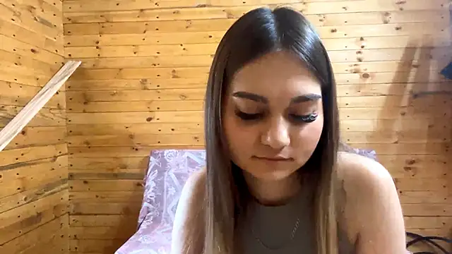 ellieluvureyes online show from September 27, 8:21 am