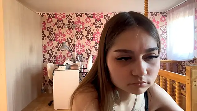 ellieluvureyes online show from October 2, 11:26 am