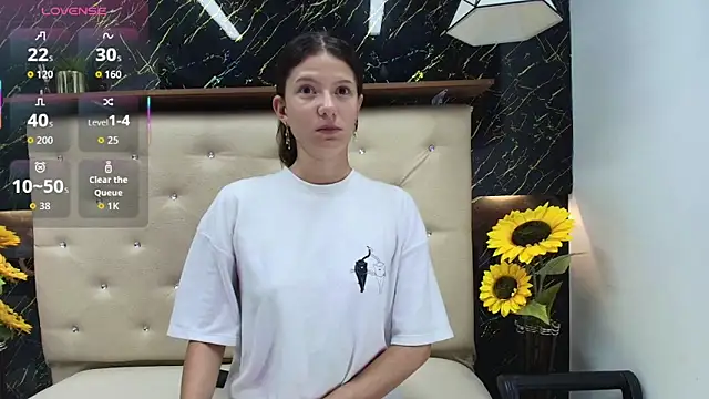 Ruby-Blaze  online show from September 10, 9:48 pm