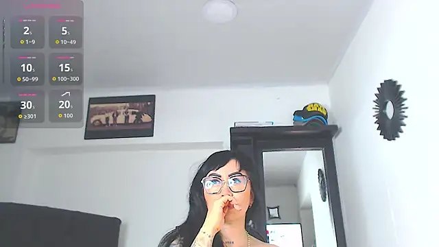 Vicky hotmilf online show from April 30, 8:19 am