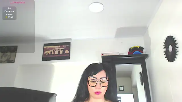 Vicky hotmilf online show from October 8, 3:16 pm