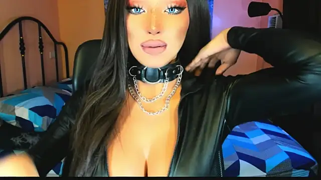 xUrGoddess Bellax online show from November 12, 1:36 am