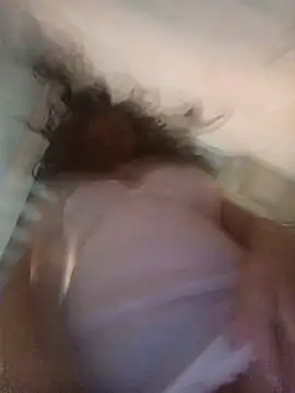 sexy-latina1 online show from November 11, 4:41 am