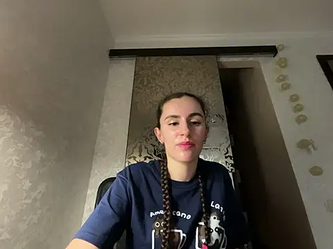 my Khaleesi online show from September 10, 2:39 pm