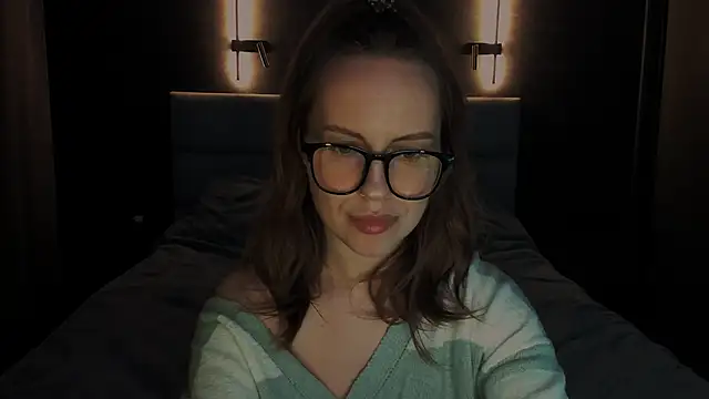 North baby online show from October 18, 7:59 pm