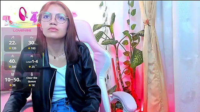 Jade22   online show from October 1, 2:00 pm