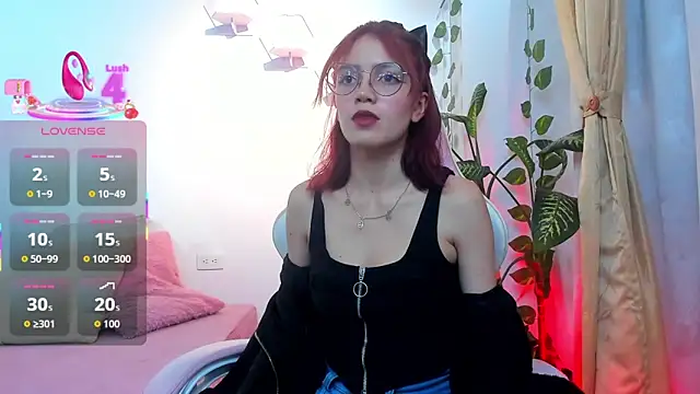 Jade22   online show from October 7, 10:47 pm