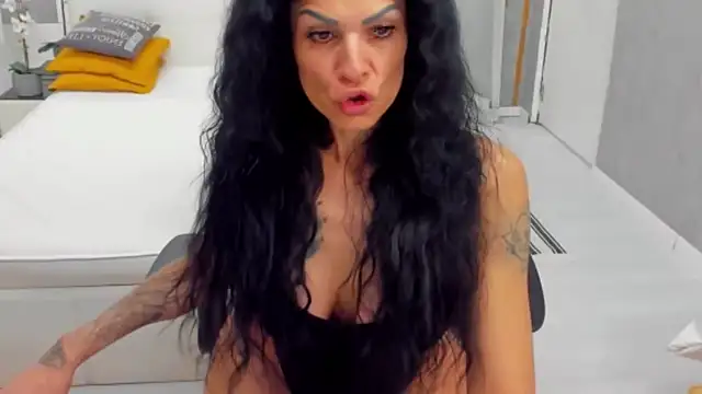 MarbellaRyder online show from May 17, 1:21 pm