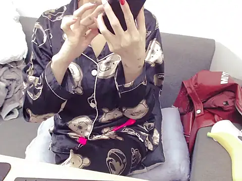 Funnygirl 9x online show from February 10, 12:52 pm