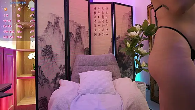 VioletEvanz online show from September 23, 7:01 pm