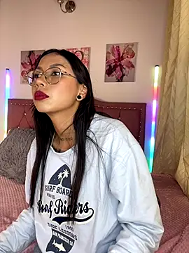 Antonellaconelly online show from September 25, 9:56 pm