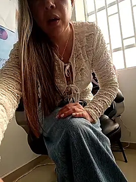 Madisson-04  online show from May 18, 1:50 pm