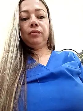 Madisson-04  online show from May 11, 2:56 pm