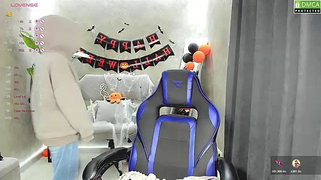 Roxy foxi online show from November 7, 1:22 am