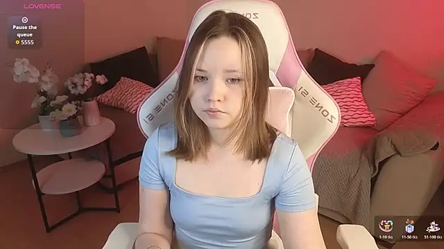 Sweetie Hope online show from January 8, 4:44 pm