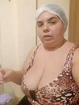 Katherine25 online show from May 12, 10:49 pm