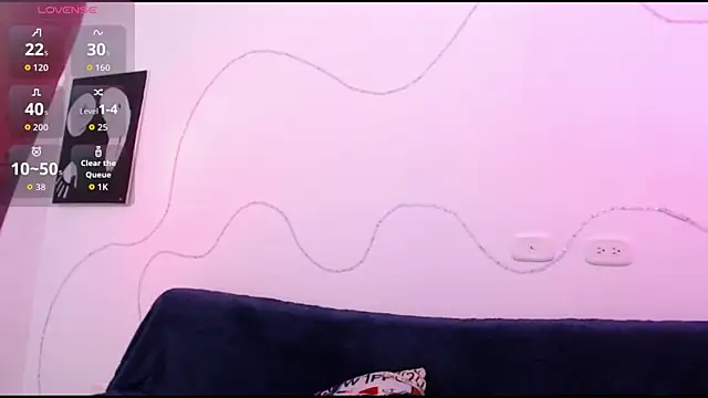 Snapshot of Sofia_candy19 chatting on October 4, 7:40 pm Sofia candy19 online show from October 4, 7:40 pm