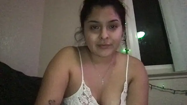 tinnnyym online show from January 9, 5:12 am