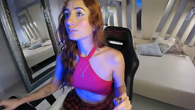 ValerySkinnyy online show from May 15, 3:43 am