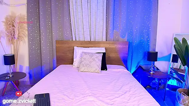 ViolettGomez 93 online show from November 20, 4:24 am