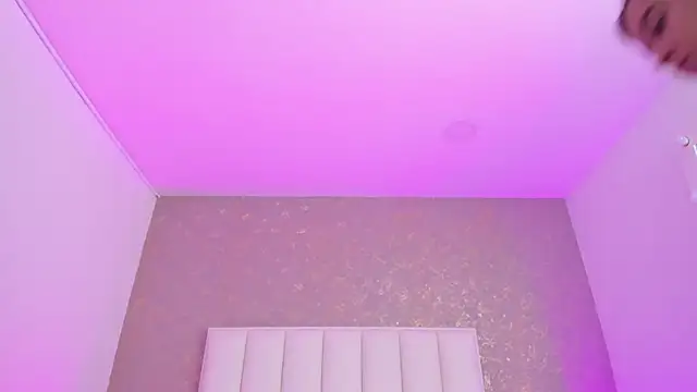 KaylieBrooks online show from February 7, 8:02 pm