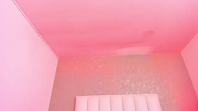 KaylieBrooks online show from April 1, 6:38 pm