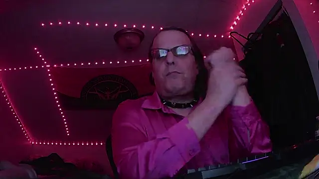 DivineDiana78 online show from January 10, 8:30 am