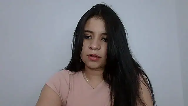 ValerieLove  online show from March 25, 10:45 pm