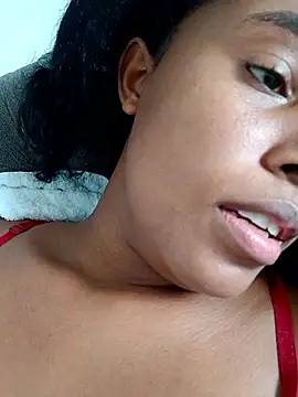 MoniqueMulberry online show from November 11, 8:17 pm