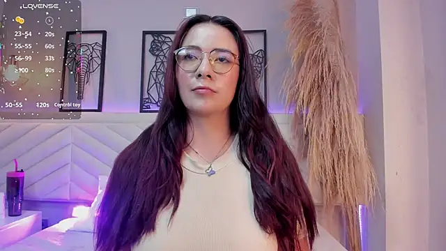 Adriana Lorens online show from September 24, 8:52 pm