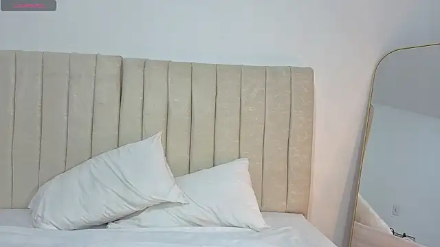 Paulaboterom online show from March 9, 2:53 pm