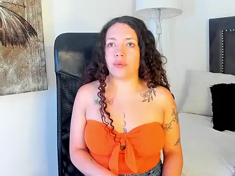 RubyStrong online show from February 12, 3:03 pm