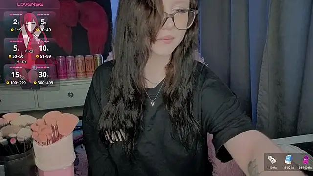 hornyprincess19 online show from May 17, 3:55 pm