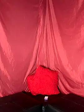 Snapshot of Dark_chanel chatting on October 28, 9:26 am Dark chanel online show from October 28, 9:26 am