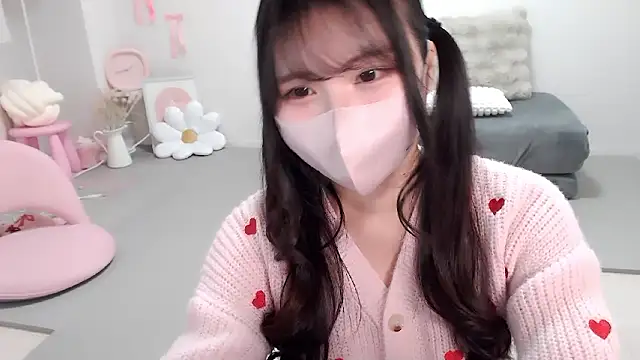 moka-neko online show from February 18, 1:32 pm