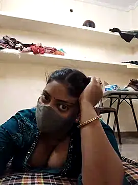 Snapshot of Kajal-baby07 chatting on September 26, 8:23 am Kajal-baby07 online show from September 26, 8:23 am