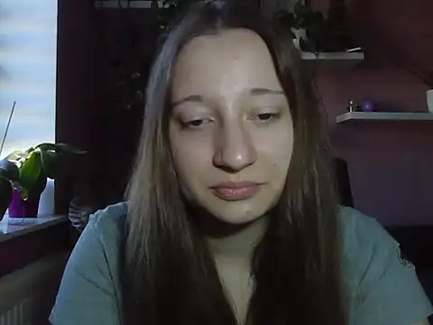 Snapshot of LindaPretty chatting on September 24, 7:18 am LindaPretty online show from September 24, 7:18 am
