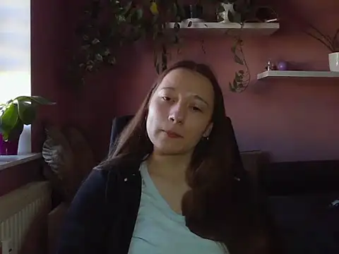 Snapshot of LindaPretty chatting on September 25, 7:18 am LindaPretty online show from September 25, 7:18 am