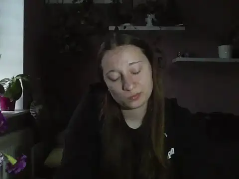 Snapshot of LindaPretty chatting on September 30, 6:19 am LindaPretty online show from September 30, 6:19 am