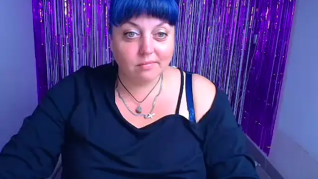 Amelia Kissu online show from September 20, 10:57 am
