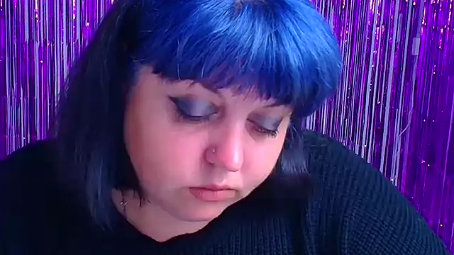 Amelia Kissu online show from September 27, 4:58 pm