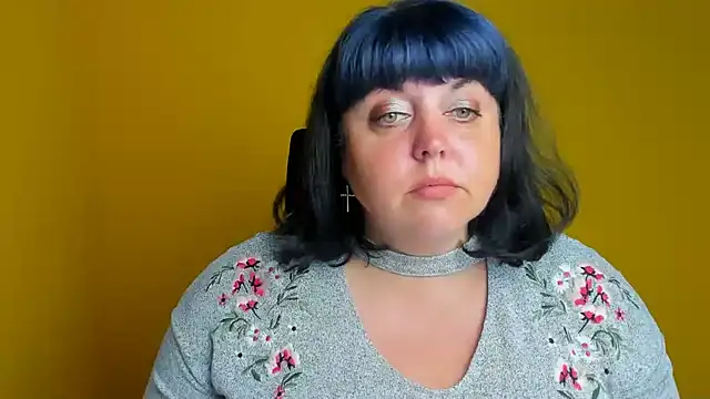 Amelia Kissu online show from October 6, 11:27 am