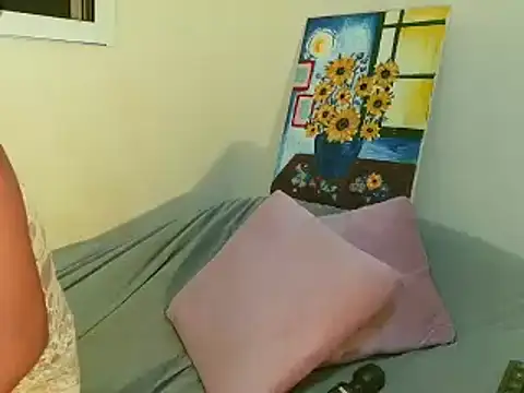 SophiaBloss online show from July 7, 5:43 am
