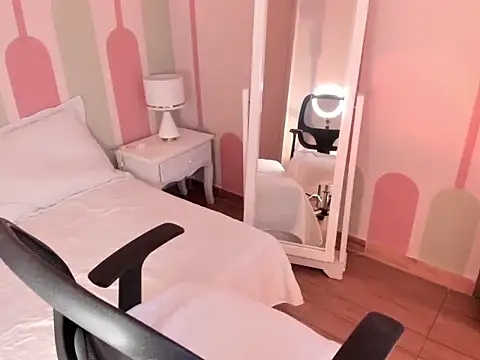  Sharloth  online show from October 18, 1:58 pm