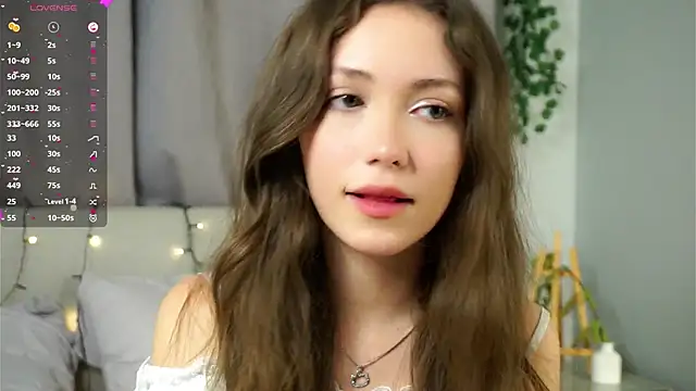 ZeniaBolich online show from October 16, 10:12 pm