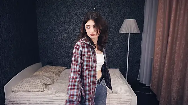 CoraleeTindel online show from October 2, 3:06 pm