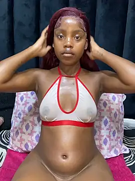 Littlebunny33 online show from May 21, 10:08 pm